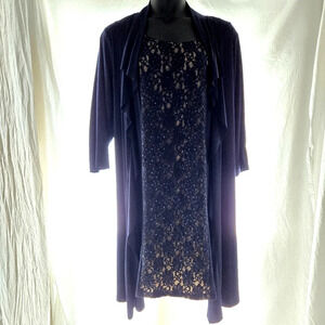 Beautiful Lace Dress EUC